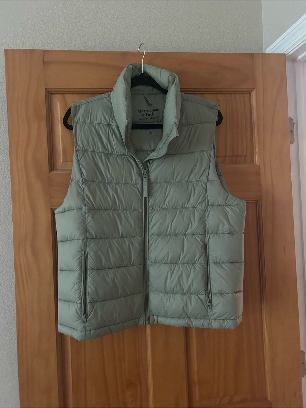 Abercrombie & Fitch Light Sage Packable Vest